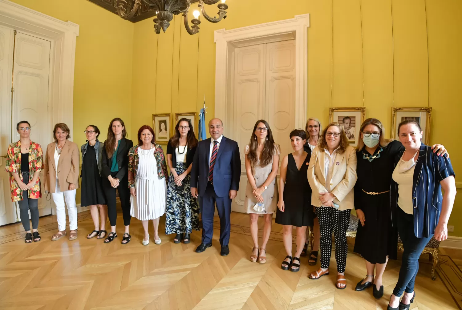 EN LA CASA ROSADA. Manzur y Gómez Alcorta encabezaron el encuentro en el Salón de los Científicos. Foto: Twitter @JuanManzurOK