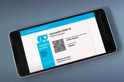 Cinco provincias comienzan a implementar el pase sanitario: cuáles son