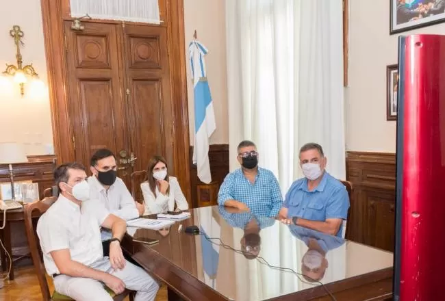 Vargas Aignasse participó de una reunión virtual con funcionarios nacionales para avanzar en el proyecto del multimodal de cargas.