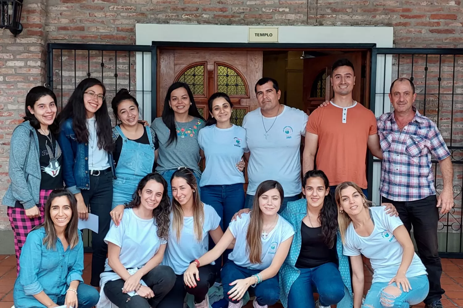 Voluntarios Fundación Un Mundo diferente . FOTO / Augusto Romero