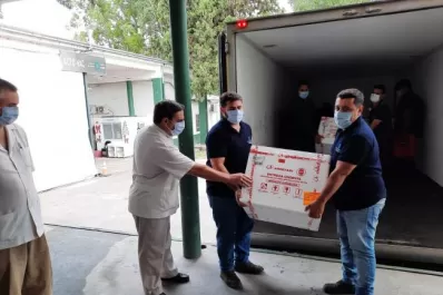 Llegaron a Tucumán 26.400 dosis del componente I de la vacuna Sputnik V