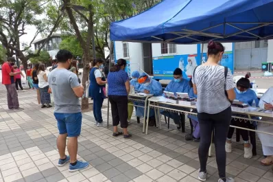 Murieron 12 personas y hubo 7.183 nuevos contagios de coronavirus en el país