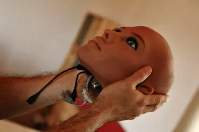 La evolución del sexo: un presente de placer y tecnología