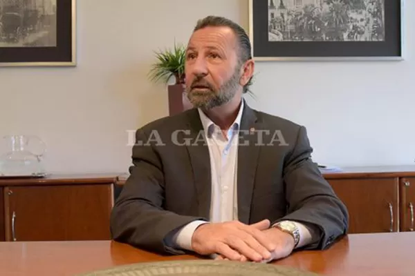 Juri fundamentó la suba del boleto de colectivos en la inflación y el valor del gasoil