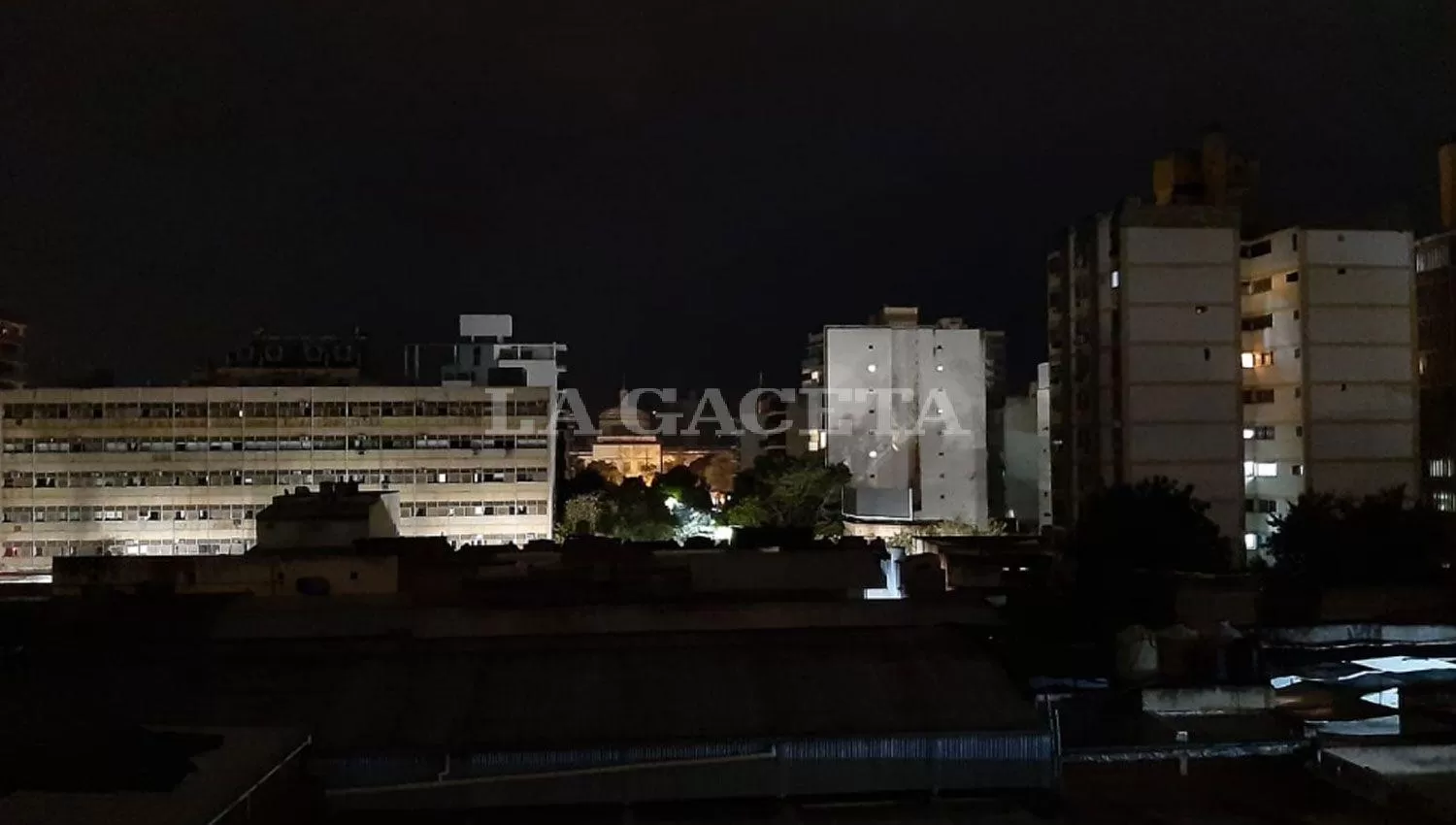 CORTE DE LUZ EN TUCUMÁN / ARCHIVO