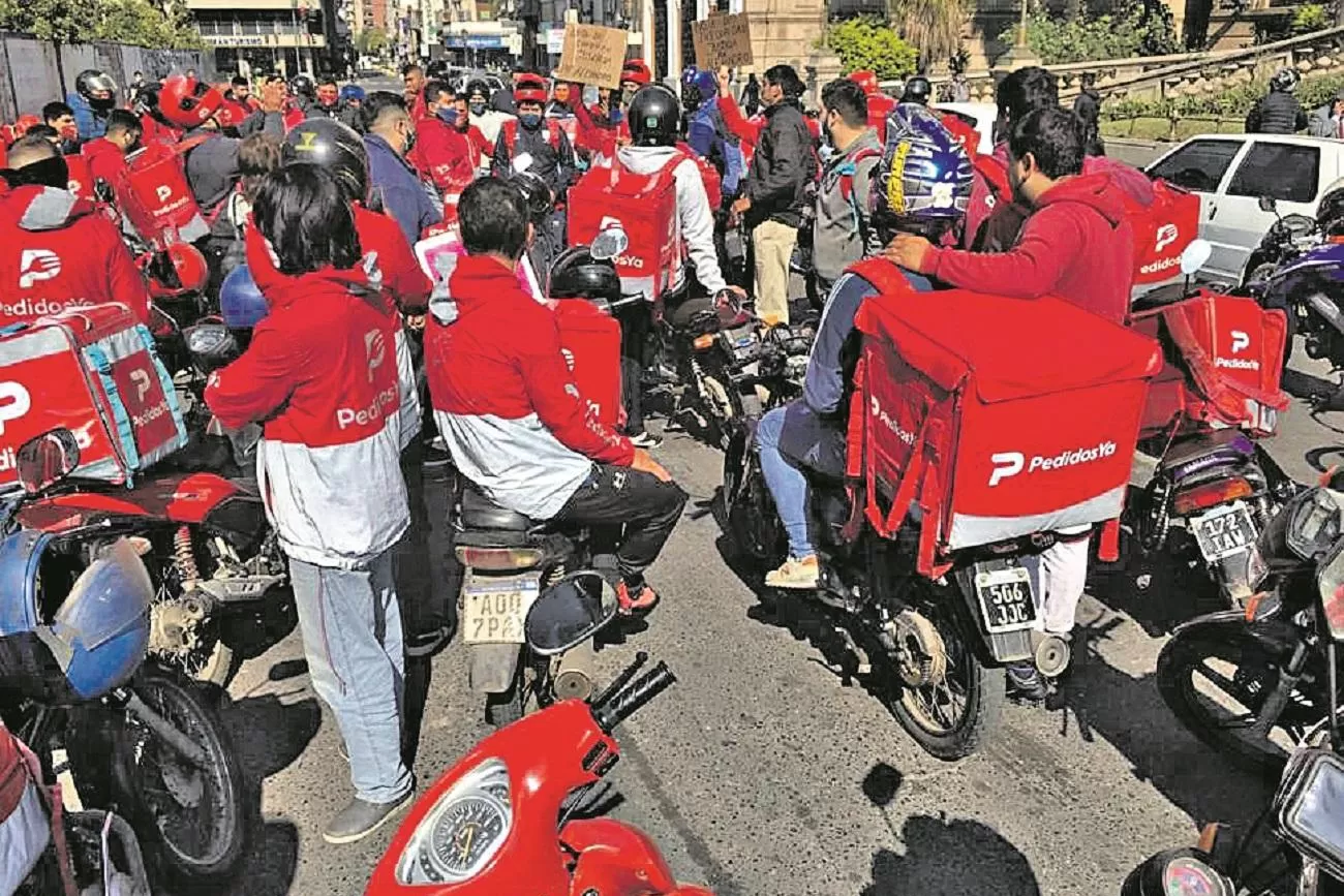 PROTESTA DE CADETES POR LA INSEGURIDAD / ARCHIVO