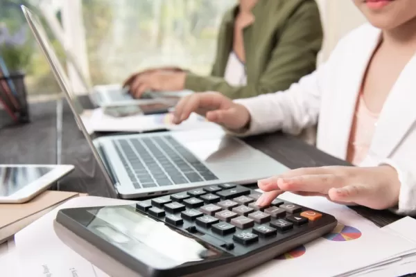 Advierten que crecen las ventas sin precio ante la incertidumbre económica