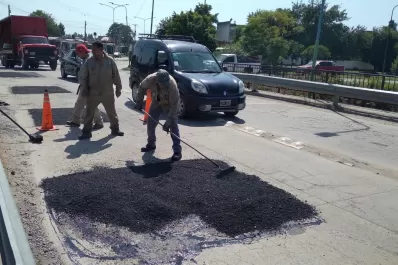 Arreglo de calles: trabajos de bacheo