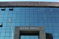 Dos mujeres se disputan la tenencia de la niña abusada