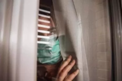 Qué es la “coronafobia”, el miedo “desadaptativo” que no nos protege del virus