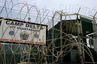 Estados Unidos aprobó la liberación de cinco detenidos en Guantánamo