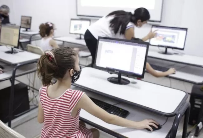 Arrancaron los talleres de verano de Genios en Acción