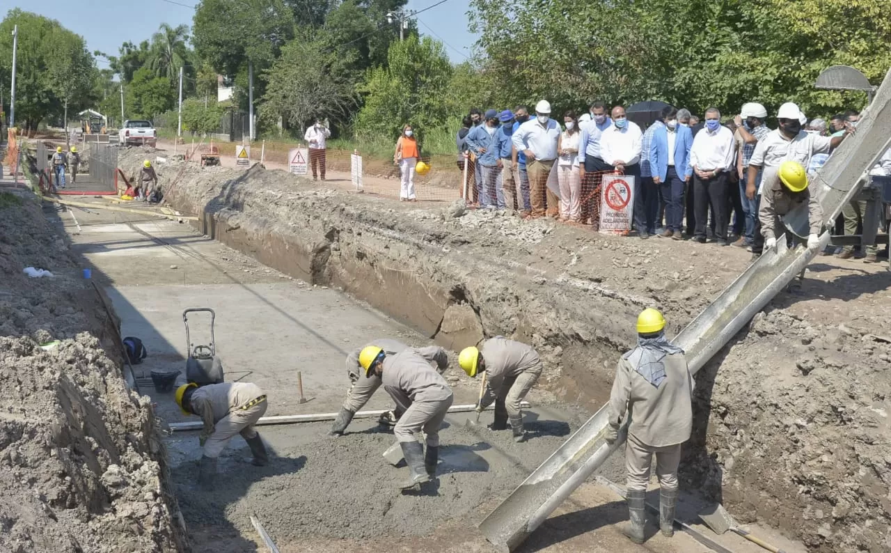 PRENSA Y COMUNICACIÓN