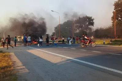 En medio de protestas por falta de agua, el Gobierno asistirá a sectores de la población