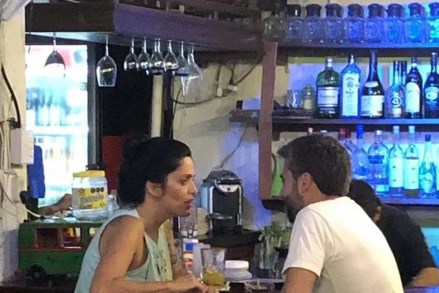 La defensa de un intendente K a la titular del Pami: “Disfrutá, recargá energías y traé tequila”