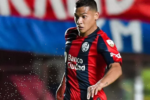 River mira hacia Boedo