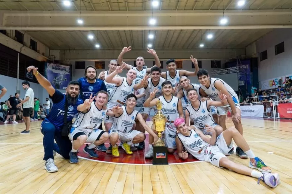 JUVENILES. El seleccionado tucumano U-17, síntesis de un buen trabajo en la formación de talentos en los clubes. 