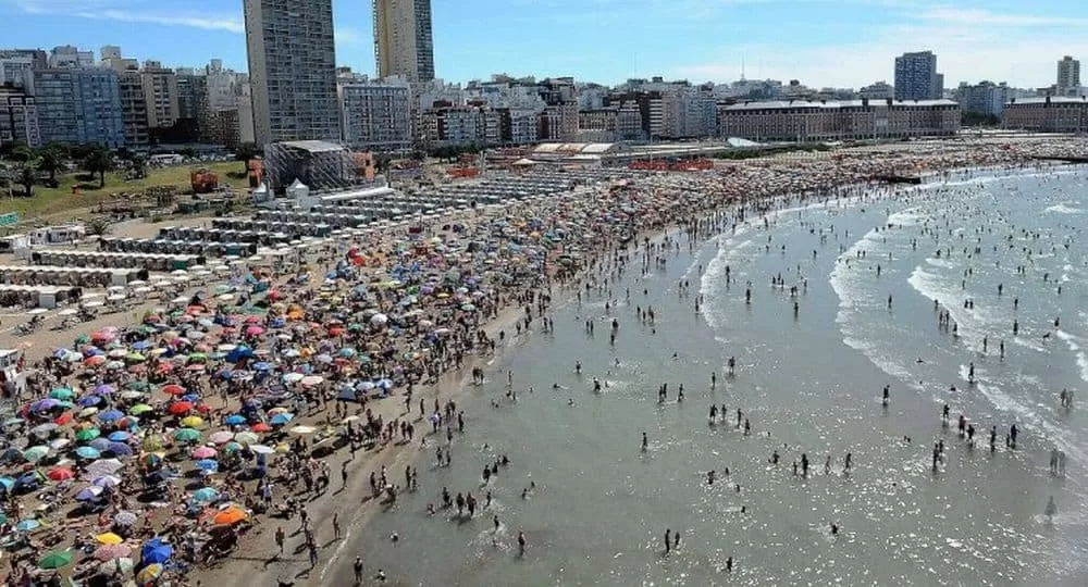 PLAYAS A PLENO. La Costa, como es habitual, fue el destino preferido. 