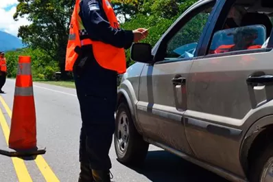 Recambio de temporada: ¿Qué documentos se necesitan para viajar en auto por Argentina?
