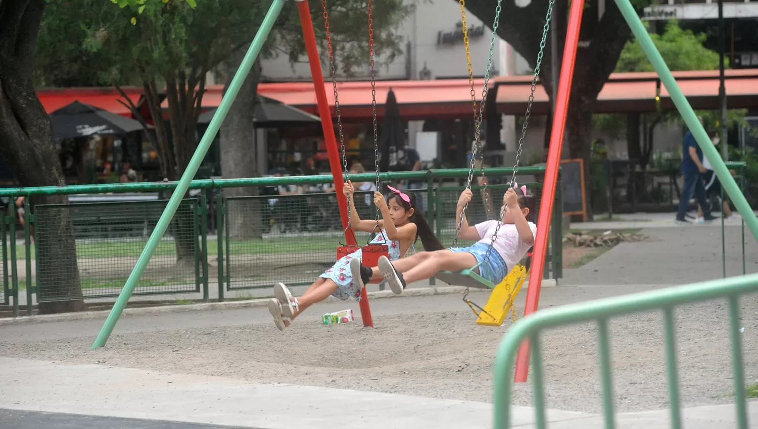 AIRE LIBRE. La jornada estará ideal para pasar el tiempo en los distintos espacios libres de la ciudad.
