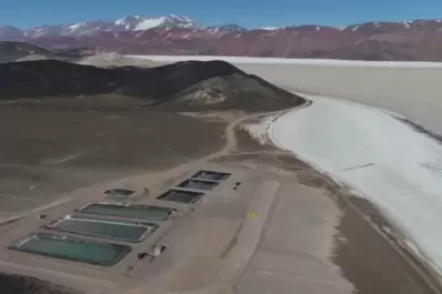 China prometió una millonaria inversión para una mina de litio en Catamarca