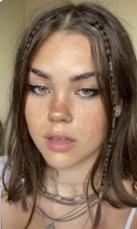 TRENZAS. Ideales para usar en un día de playa o en una tarde de pileta.