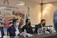 Apuntamos a la tercera dosis: Medina Ruiz fundamentó la prórroga del pase sanitario en Tucumán