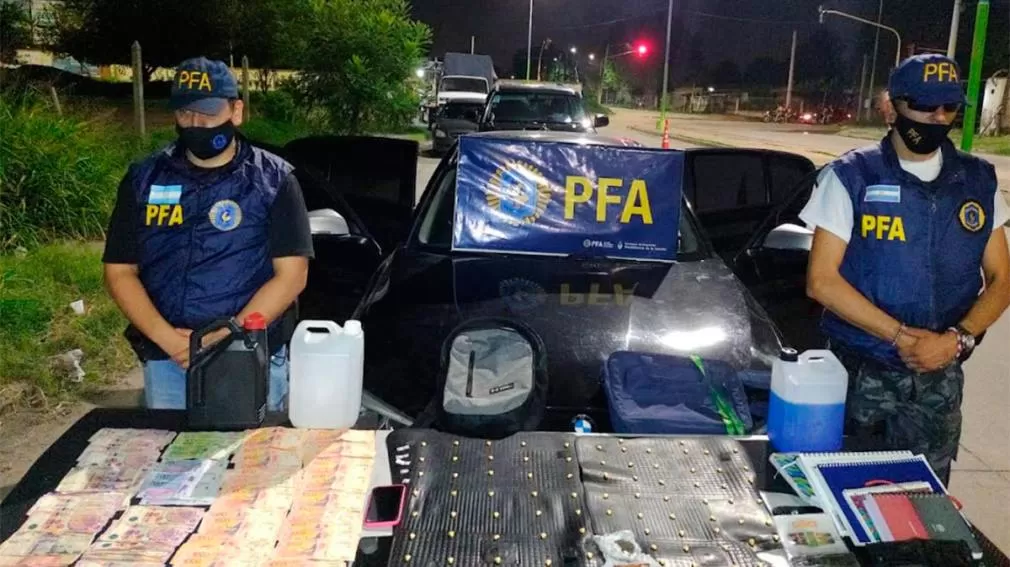 En dos allanamientos secuestraron un cargamento de droga sintética llamada La Bomba