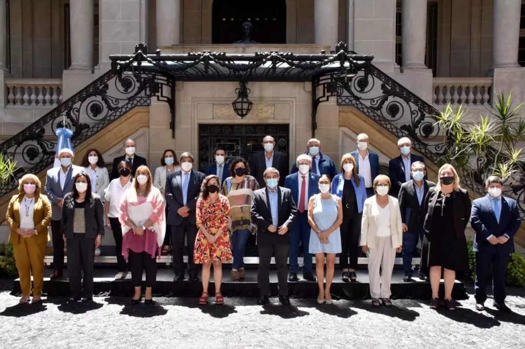 PRENSA Y COMUNICACIÓN