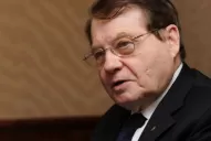 Murió el médico francés que descubrió del virus del sida