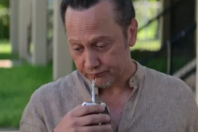 Un actor de comedias estadounidense se declaró amante del mate