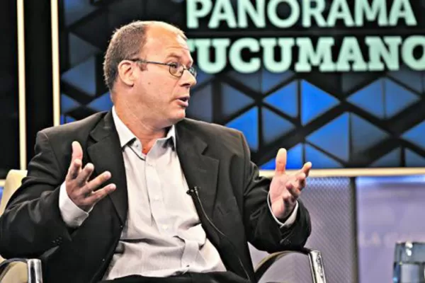 Docentes de la UNT iniciaron un paro de actividades por mejoras salariales