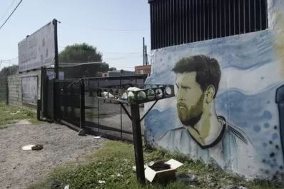 Jugaban a la pelota y los atacaron a balazos: hay tres heridos