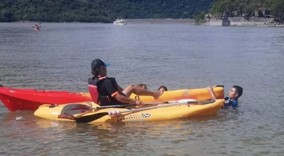 PRENSA Y COMUNICACIÓN