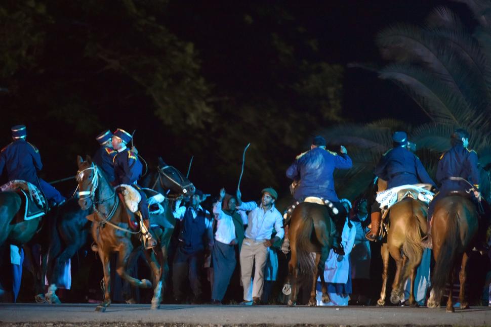 ELENCO. De la escenificación participaron cientos de personas entre ellos veraneantes y lugareños.  