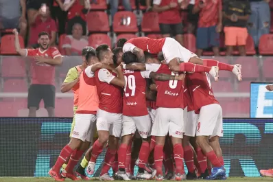 Independiente consiguió el primer triunfo con Domínguez como DT