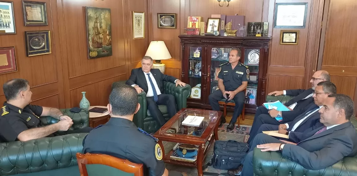 EN BUENOS AIRES. Jaldo mantuvo el encuentro con autoridades de la Policía Federal Argentina. Foto: Prensa Gobernación