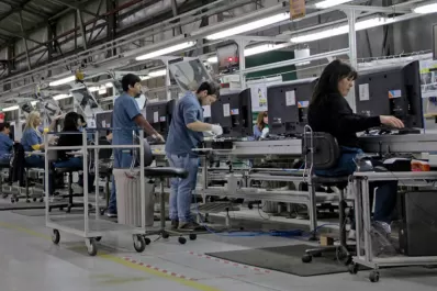 El uso de la capacidad instalada de la industria alcanzó el 67,5% en abril