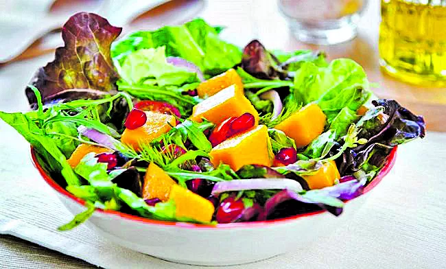 Cinco ideas, dulces y saladas, para que aproveches el mango