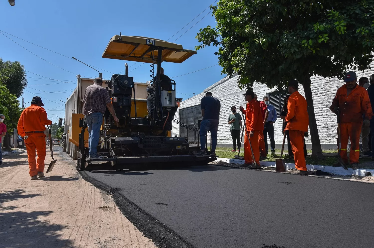 Avanzan las obras de pavimentación en el barrio Viluco 