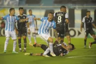 Atlético lo buscó hasta el final y encontró un agónico empate ante Platense 