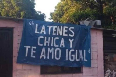 Habló la autora del polémico cartel : No lo escraché, le dije que lo que tiene lo sabe usar muy bien