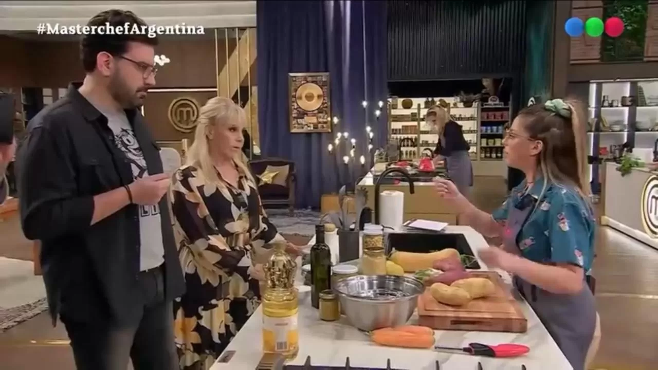 El cruce de “Juariu” y Claudia Villafañe en Masterchef 