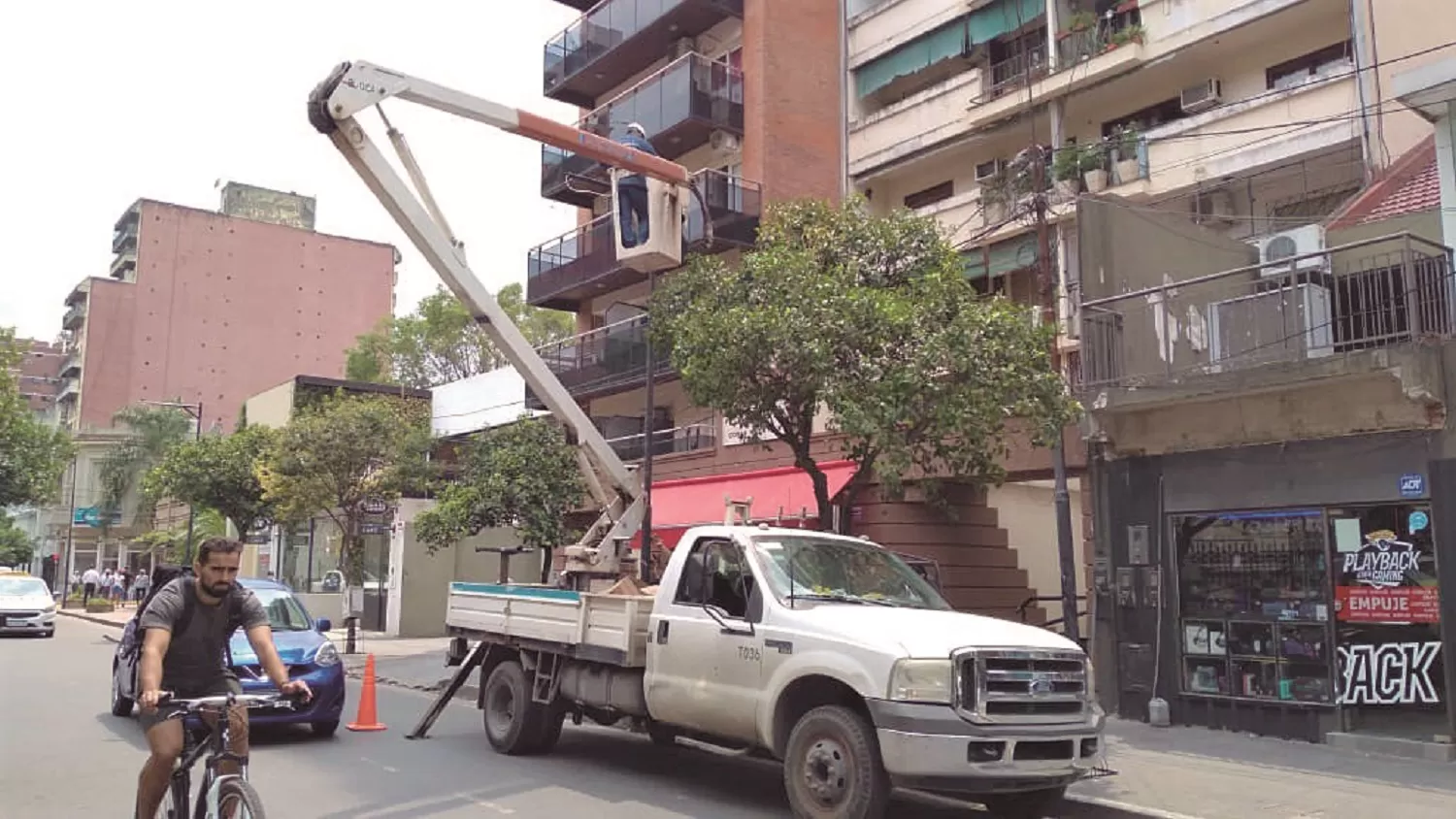 Iluminación: se instalarán nuevas luces LED en 25 de Mayo