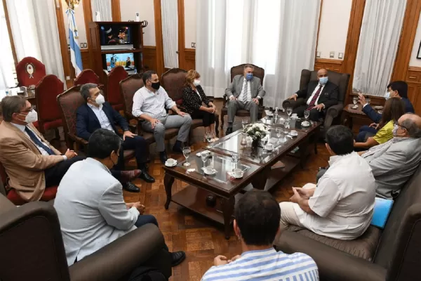 Jaldo y Manzur analizaron la marcha de las obras que financia la Nación en Tucumán