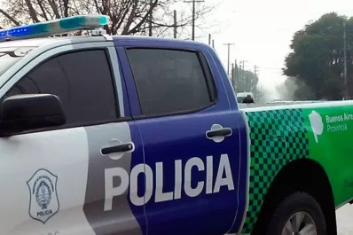 Un conductor intentó subirse a su camión para detenerlo, chocó y murió aplastado