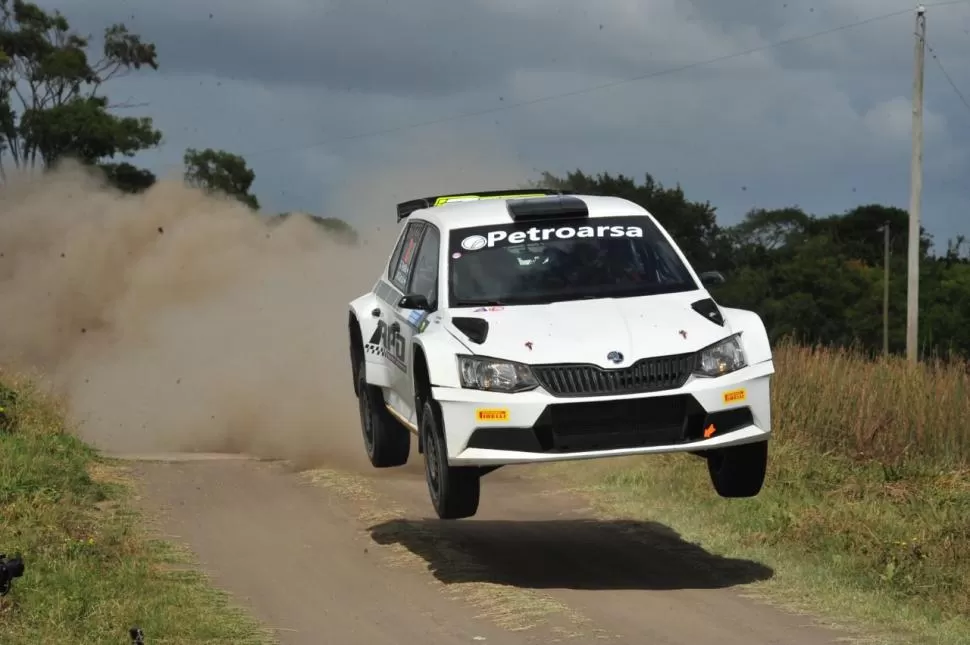 CONFORME. Padilla se sorprendió porque se sintió muy a gusto con el Skoda Fabia. Tuvo un gran rendimiento. fotos rally argentino