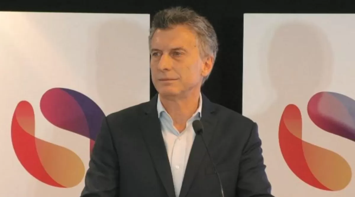 Macri culpó a la Nación por el éxodo de argentinos