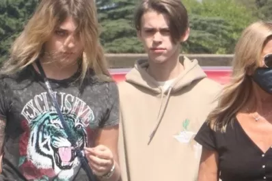 Marta y Felipe Fort volaron a Miami en primera, pero su niñera en clase turista: cuál fue el motivo