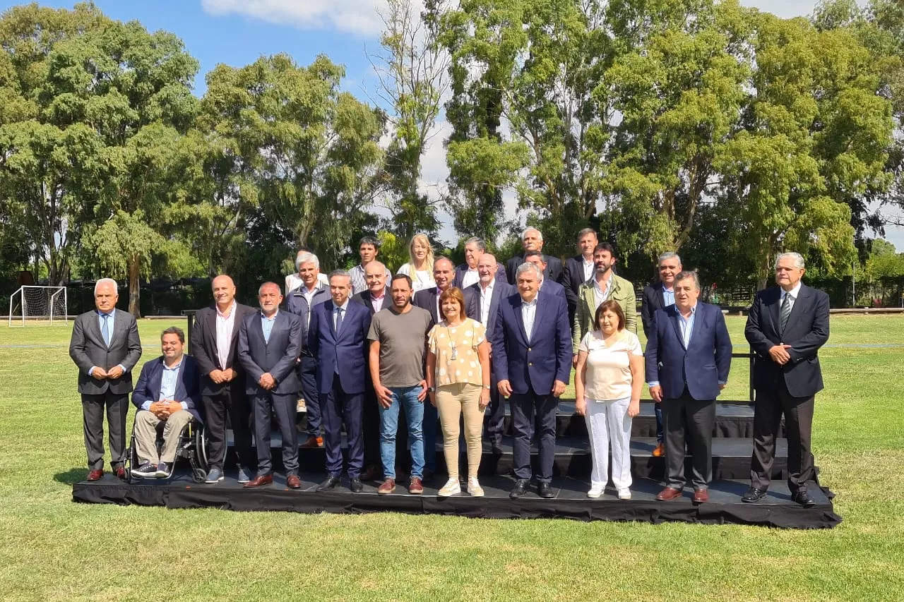 Encuentro de dirigentes de Juntos por el Cambio.